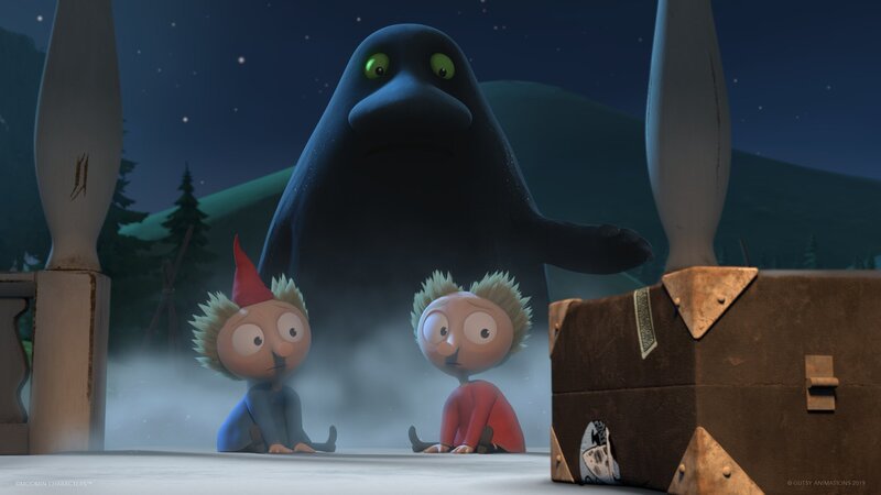 Tofslan (l.) und Vifslan (r.) bangen um ihren geheimnisvollen Koffer. – Bild: ZDF/​Moomin Characters/​Gutsy Animations 2019