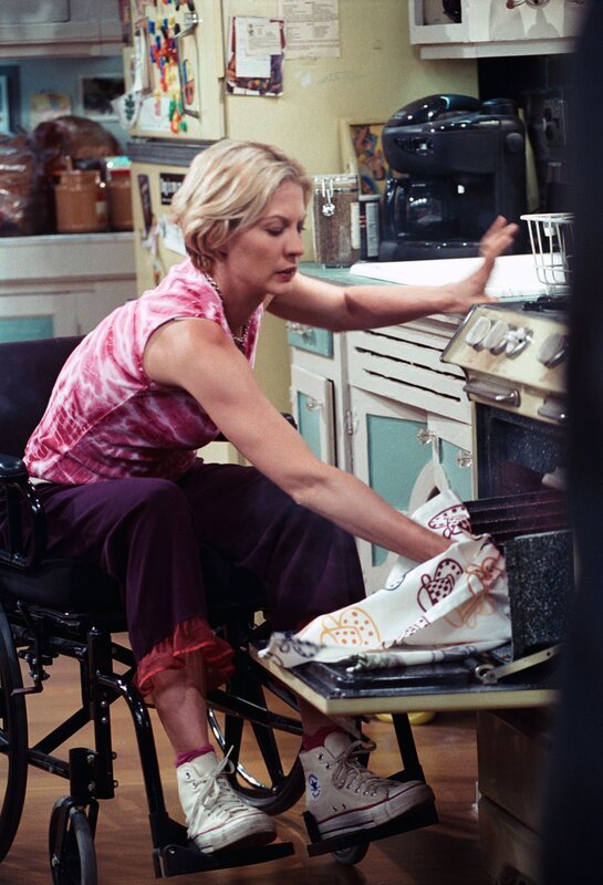 Dharma Finkelstein (Jenna Elfman) – Bild: Disney /​ Disney•Pixar /​ Lucasfilm LTD /​ Marvel