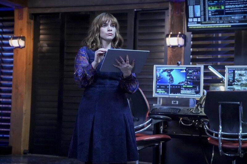 Nell Jones (Renée Felice Smith) – Bild: CBS Broadcasting, Inc.