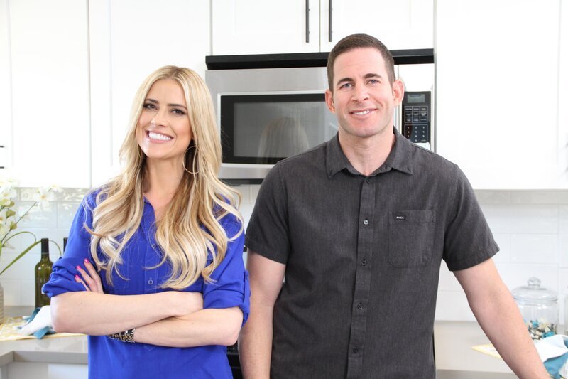 (v.l.n.r.) Christina El Moussa; Tarek El Moussa – Bild: © 2017, HGTV/​Scripps Networks, LLC. All Rights Reserved