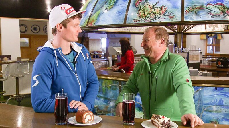 Harry Prünster mit Snowboarder Michael Hämmerle. – Bild: ORF III