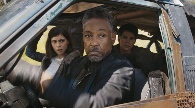 (v.l.n.r.) Brenda (Rosa Salazar); Jorge (Giancarlo Esposito); Thomas (Dylan O’Brien) – Bild: Twentieth Century Fox Film Corporation