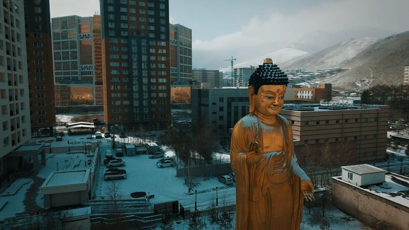 Drohnenaufnahme von Ulaanbaatar, Gandantegchinlen-Kloster – Bild: RTL