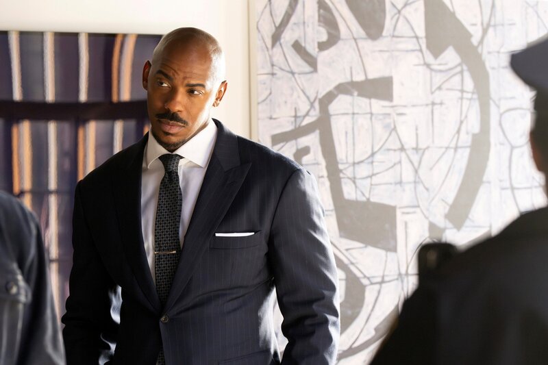 Mehcad Brooks as Det. Jalen Shaw -- (Photo by: Virginia Sherwood/​NBC) – Bild: NBC /​ UNIVERSAL /​ Die Verwendung ist nur bei redaktioneller Berichterstattung im Rahmen einer Programmankündigung ab 2 Monate vor der ersten Auss /​ © 2024 Universal Television LLC. ALL RIGHTS RESERVED.© 2024 Universal Television LLC. ALL RIGHTS RESERVE