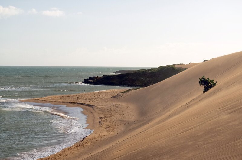 Die Dünen von Taroa an der nördlichsten Küste Südamerikas sind das Ende aller Wege. – Bild: Alexander Hick