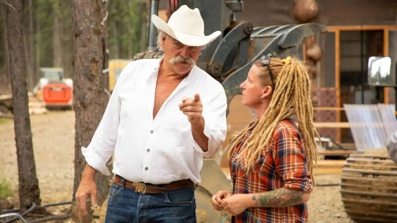 Marty Raney (l.) – Bild: Warner Bros. Discovery