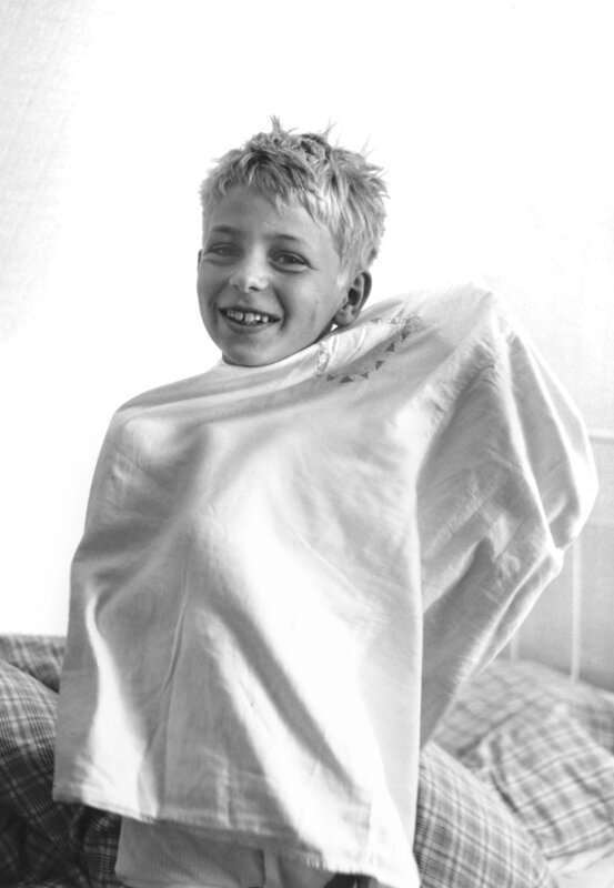 Andreas Poliza als Siggi Jepsen (10 Jahre). – Bild: NDR/​RBB