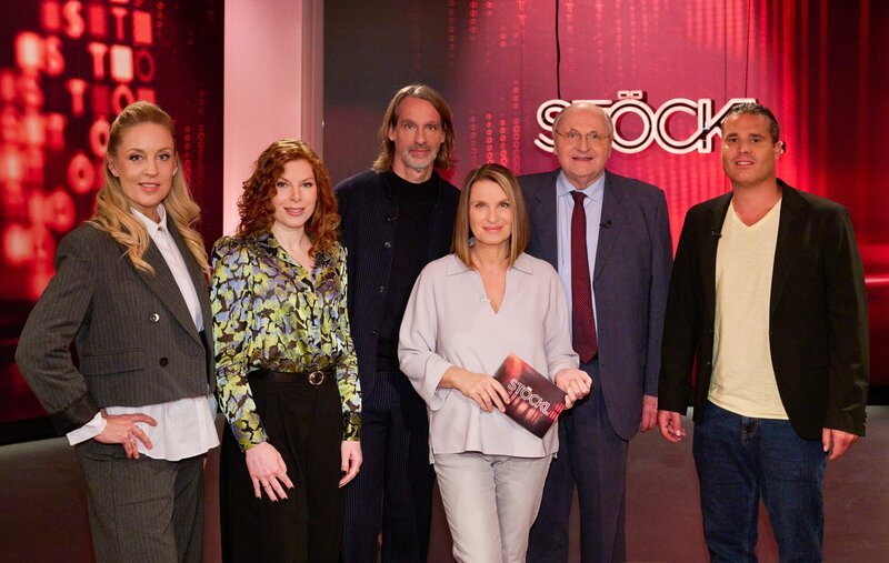 Lilian Klebow, Teresa Vogl, Richard David Precht, Barbara Stöckl, Christoph Badelt, Boris David Seidl. – Bild: ORF/​Klaus Titzer