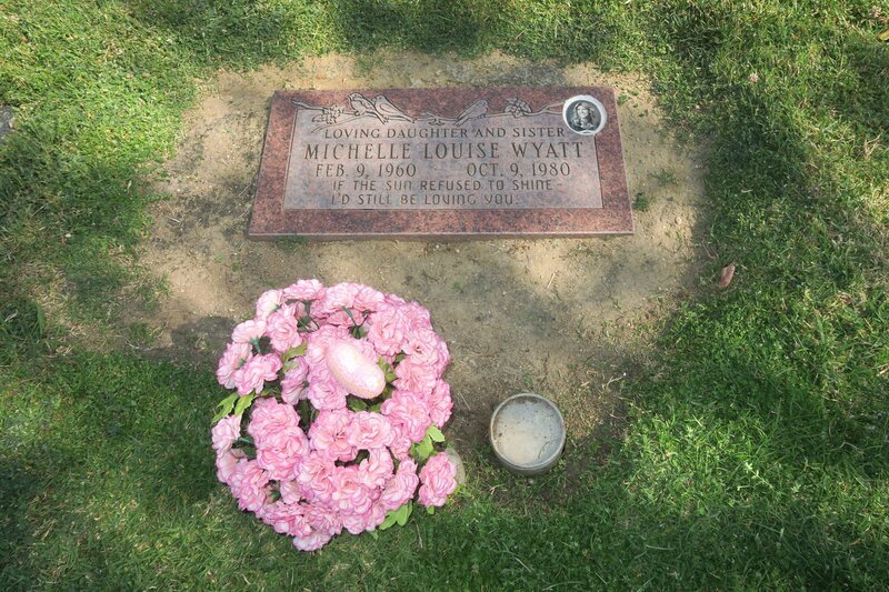 Michelle Wyatts Grab – Bild: abacus ZLW /​ Crime + Investigation /​ Peninsula Television