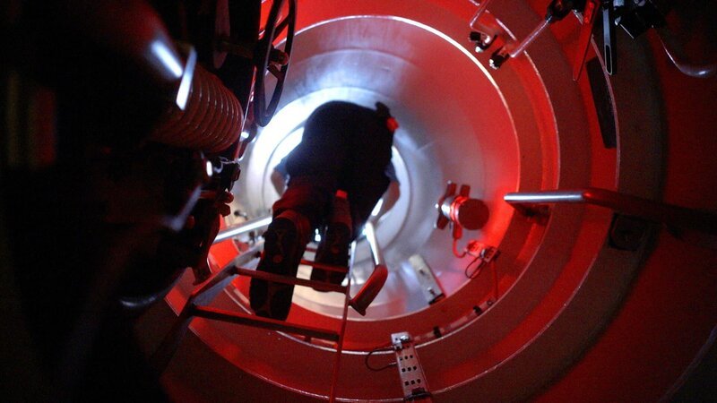 Oberleutnant Jonas zur See im U-Boot – Bild: ZDF und Felix Raitz von Frentz