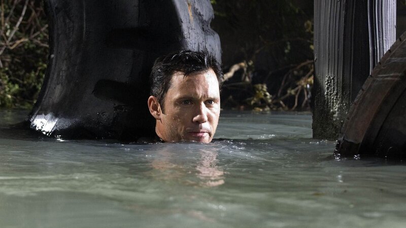 Die Befreiungsaktion ist schwieriger als gedacht, so dass Michael (Jeffrey Donovan) ein riskantes Manöver wagen muss. – Bild: RTL /​ Twentieth Century Fox