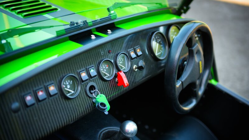 Refurbished Caterham 7. – Bild: Discovery Communications/​Richard Heeley