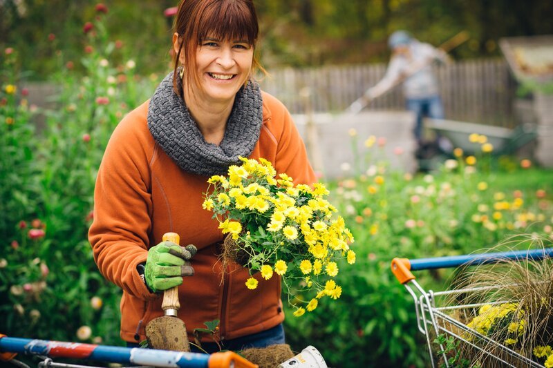 Moderatorin Sabrina Nitsche. – Bild: Lisa Hinder /​ BR