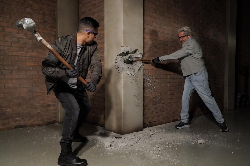 Nick Torres (Wilmer Valderrama, l.); Alden Parker (Gary Cole, r.) – Bild: CBS Broadcasting, Inc.