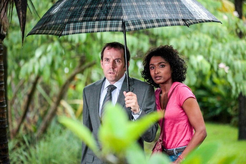 Ben Miller (Richard Poole), Sara Martins – Bild: ORF/​BBC/​Red Planet Pictures/​Denis Guyenon