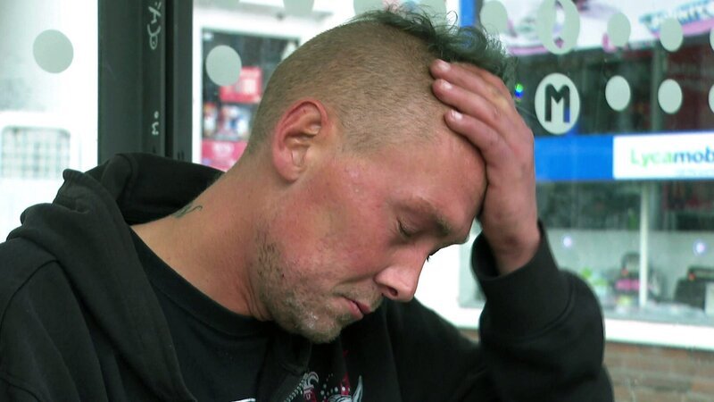 Der schwerst alkohol- und drogenabhängige Heiko (41) verliert mehr und mehr die Kontrolle über sein Leben – Bild: RTLZWEI /​ Spiegel TV