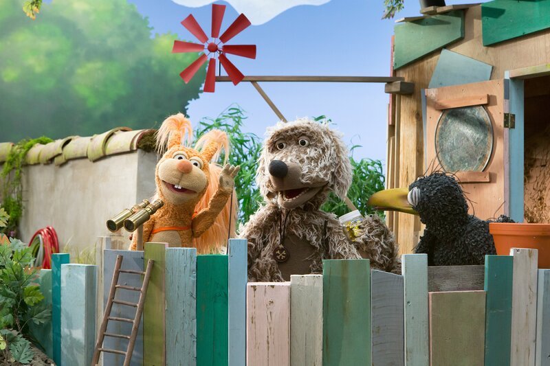 Ella (Anna Menzel), Buffo (Ulli Voland) und Rudi (Lennart Morgenstern) – Bild: ZDF/​Zia Ziarno