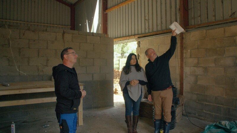 V.l. Mark Millar, Payal und Steve – Bild: RTL /​ Pi Productions Ltd