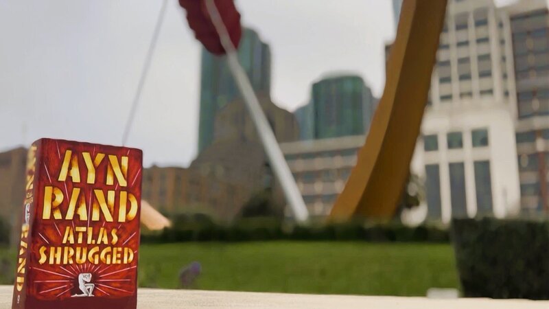 Die russisch-amerikanische Schriftstellerin Ayn Rand (1905⁠–⁠1982) prägte mit ihrem Werk den kalifornischen Mythos vom Unternehmer als Genie. Ihr Buch „Atlas Shrugged“ wurde allein in den USA mehr als 9 Millionen Mal verkauft. – Bild: Cornelius Janzen /​ ZDF