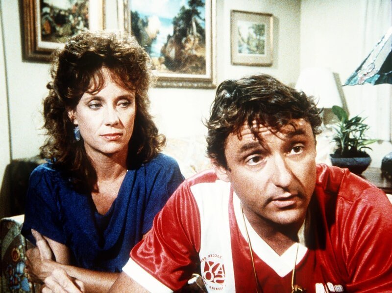 Richard (James Whitmore Jr., r.) und Susan (Jenny Sullivan, l.) erzählen Brad, dass er eine vietnamesische Halbschwester hat. – Bild: Worldvision Enterprises, Inc.