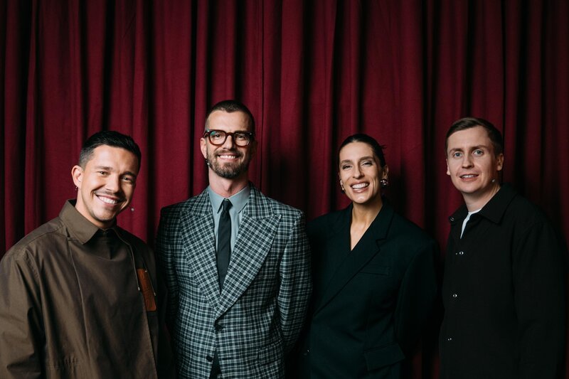 (v.l.n.r.) Nico Santos; Joko Winterscheidt; Andrea Petkovic; Till Reiners – Bild: Joyn/​Florida TV /​ Julian Mathieu