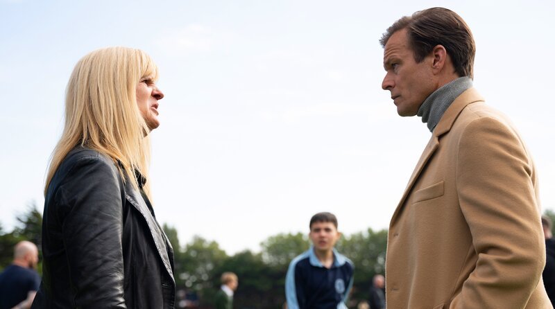 DI Liz Nyles (Siobhan Finneran, li), Edward Crowther (Alec Newman, re.) – Bild: WDR/​New Pictures & All3Media International