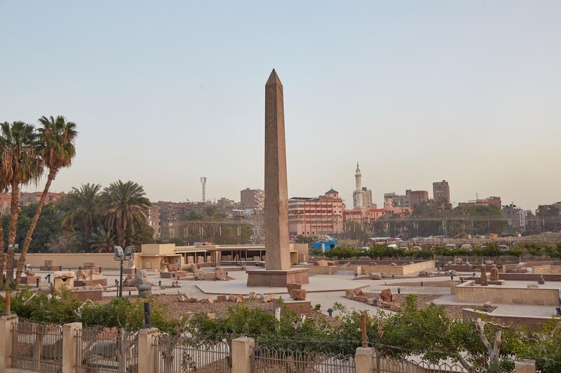 Ein Obelisk aus dem Mittleren Reich am ursprünglichen Standort von Heliopolis – Bild: Ken Lawrence Lizenzbild frei