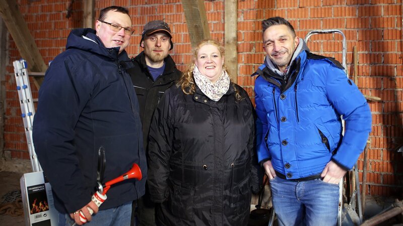 v.l.n.r.: Werner, Timo, Nicole und Experte Mauro Corradino – Bild: RTLZWEI