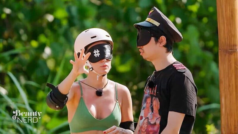 Person: Julia; Hai; – Bild: Joyn