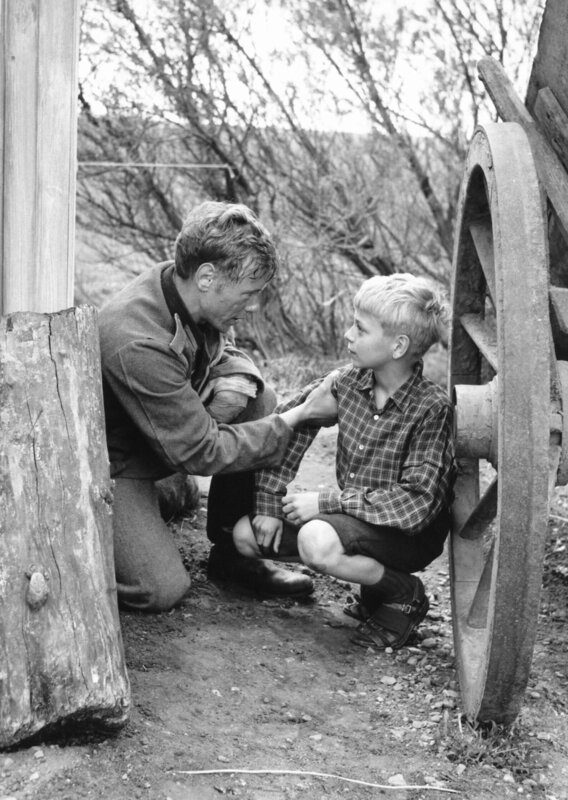 v. l.: Jörg Marquardt als Klaas und Andreas Poliza als Siggi Jepsen. – Bild: NDR/​RBB