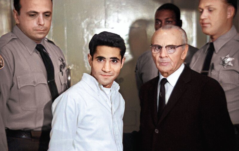 The UnXplained with William Shatner Season6 EP The UnXplained mit William Shatner Staffel6 EP Sirhan Sirhan and his attorney, Russel E. Parsons – Bild: Getty Images /​ Prometheus Entertainment /​ Bettmann