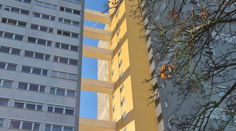 #besserwohnen – wie stoppen wir die Mietkrise? – Bild: SWR/​NGLOW/​Katarina Schickling