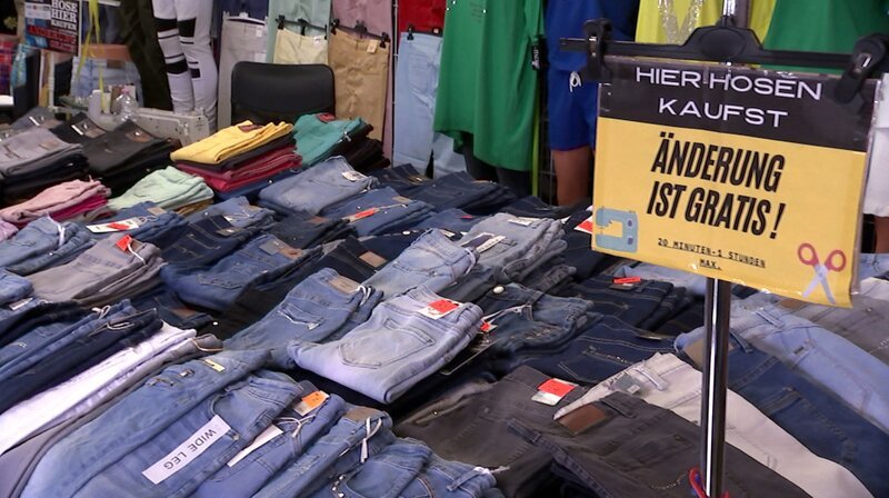 Der Polenmarkt im polnischen Nachbarort von Hohenwutzen ist vor allem bei Berlinern sehr beliebt. – Bild: rbb