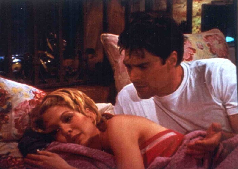 Dharma ist verunsichert, als ein Schüler nach dem anderen ihre Yoga-Klasse verlässt. Die Leiterin des Selbstverteidigungskurses macht ihr auf unfaire Weise Konkurrenz … – Bild: TV3