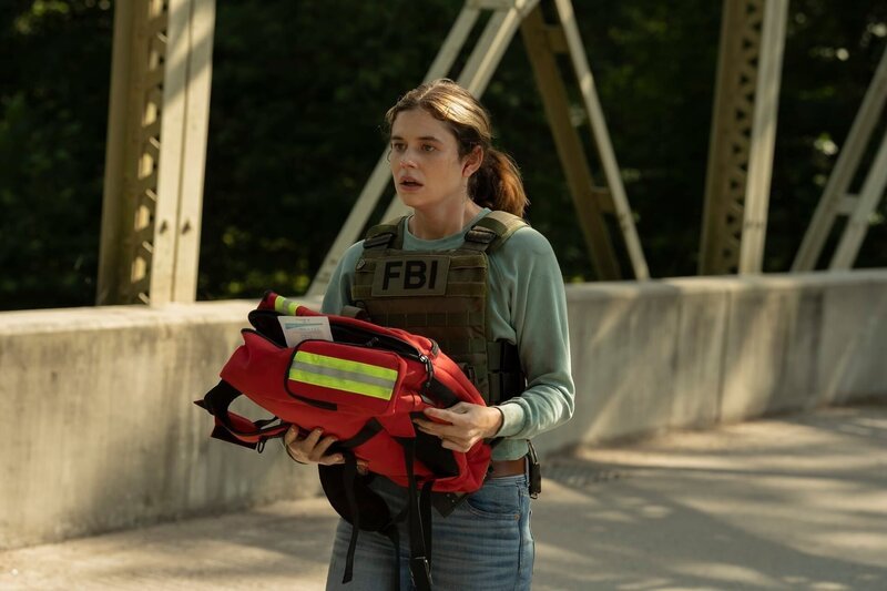 Elizabeth Stover (Alison Oliver) – Bild: Peter Kramer/​HBO