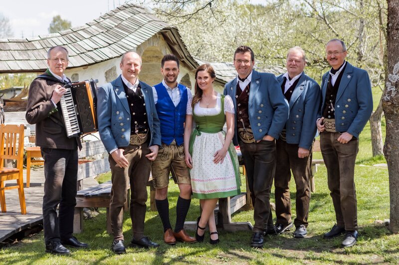 Musikantenstammtisch aus dem Mühlviertel – Bild: ServusTV /​ Valentin Weinhäupl