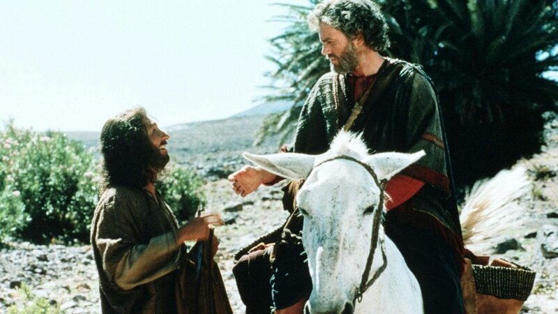 Salomon (Ben Cross) (r.) – Bild: Bibel TV