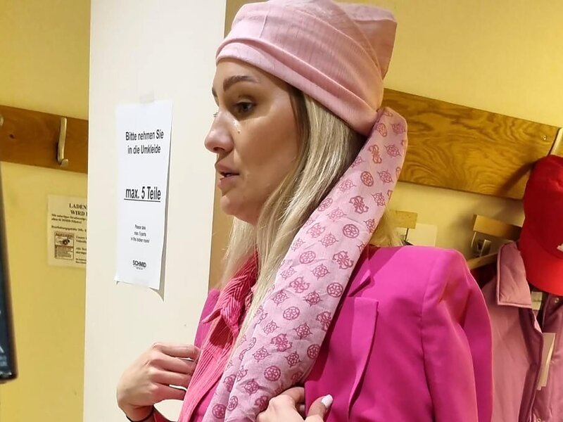 Kandidatin Karla – Bild: RTL /​ Constantin Ent. /​ Tag 4: Karla, Augsburg