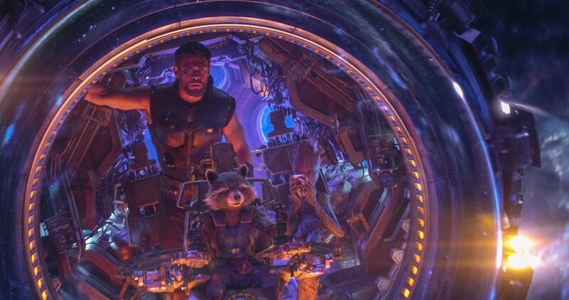 L-R: Thor (Chris Hemsworth), Rocket, Groot. – Bild: ORF /​ Disney /​ Marvel