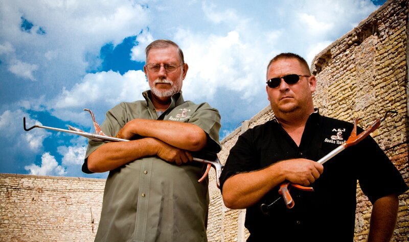 Robert and Shawn pose in Ballinger, Texas – Bild: Discovery Networks Picture Publicity