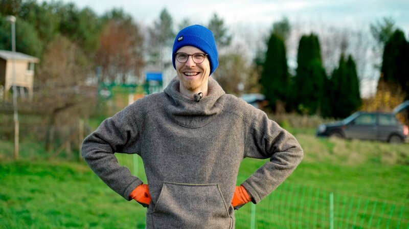 Marco Scheel zeigt Einblicke in sein Unternehmen Nordwolle in Teplitz in Mecklenburg-Vorpommern. – Bild: NDR/​Nicolas Maack