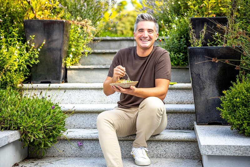 Donal Skehan – Bild: RTL /​ Appetite Media /​ Einfache Alltagsgerichte