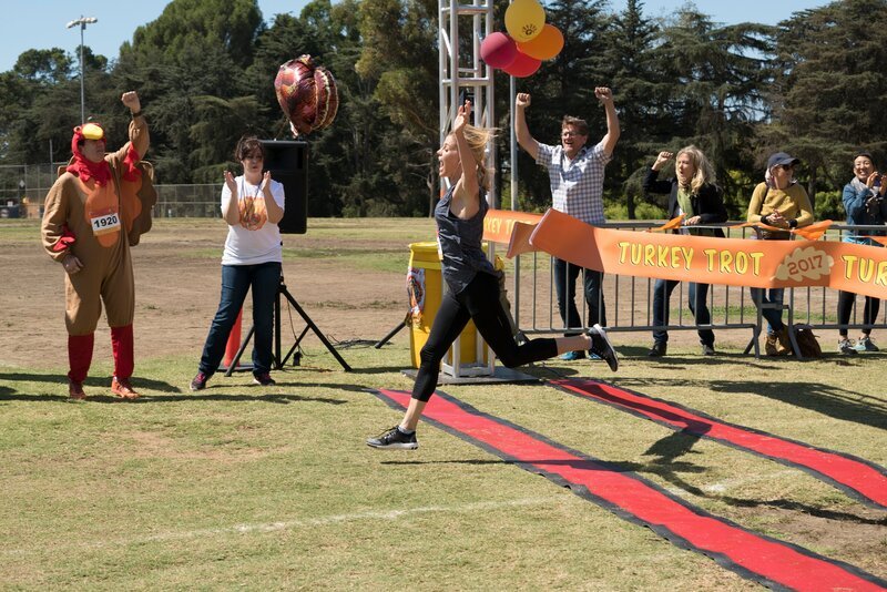 Claire Dunphy (Julie Bowen, m.) – Bild: Comedy Central