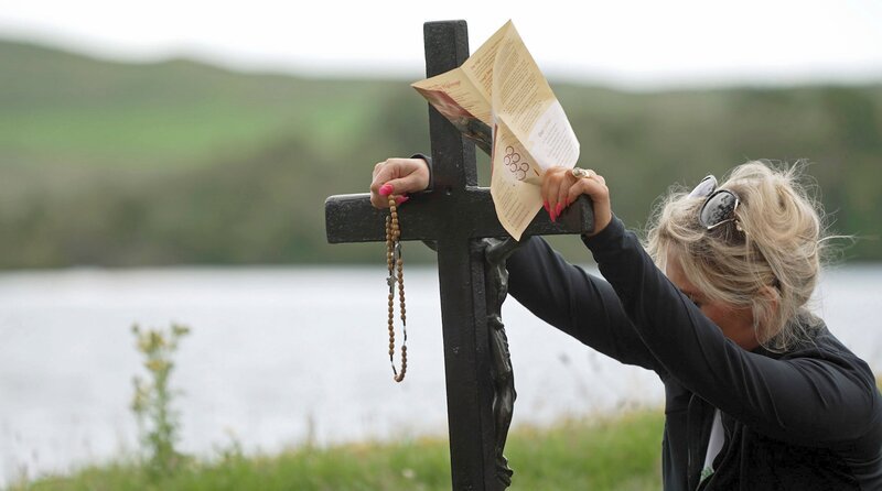 Die irischen Pilger kommen oft einmal im Jahr und machen die Drei-Tage-Tour auf der Insel. – Bild: Radio Bremen/​Susanne Brahms