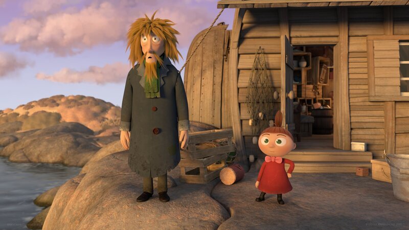 Die kleine Mü (r.) versteht sich gut mit dem verrückten Fischer. (l.) – Bild: ZDF/​Moomin Characters/​Gutsy Animations 2019