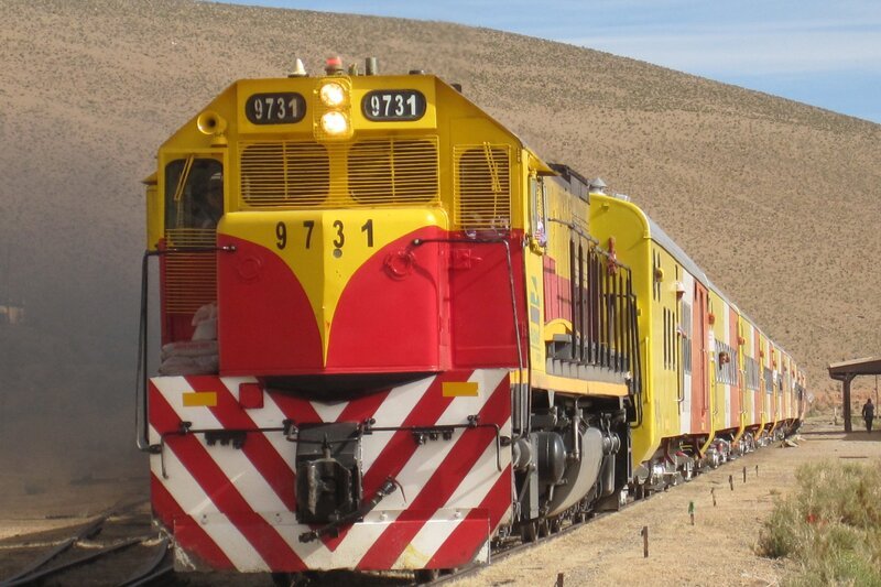Der Tren a las nubes in San Antonia de los Cobres. – Bild: NDR/​SWR/​Susanne Mayer-Hagmann
