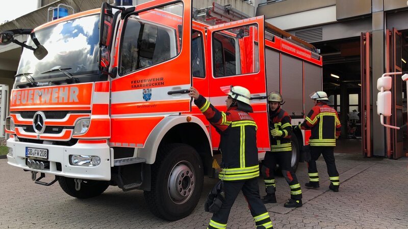 The fire brigade is deployed in Hagen. – Bild: DMAX