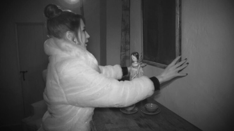 Holzer’s daughter Alexandra. – Bild: TLC