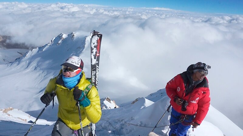 Benedikt Böhm und Sebastian Haag am Sishapangma, 2014. – Bild: BR/​SWR/​Film Five GmbH
