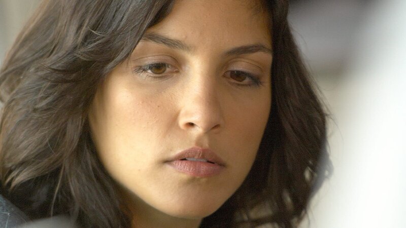 Layla Hourani (Nazneen Contractor) – Bild: AXN Black